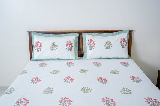 Lal pile phool |Handblock printed Bedsheet|Doublebed: Queen Size|300 TC Premium Cotton|Complementing pillow covers