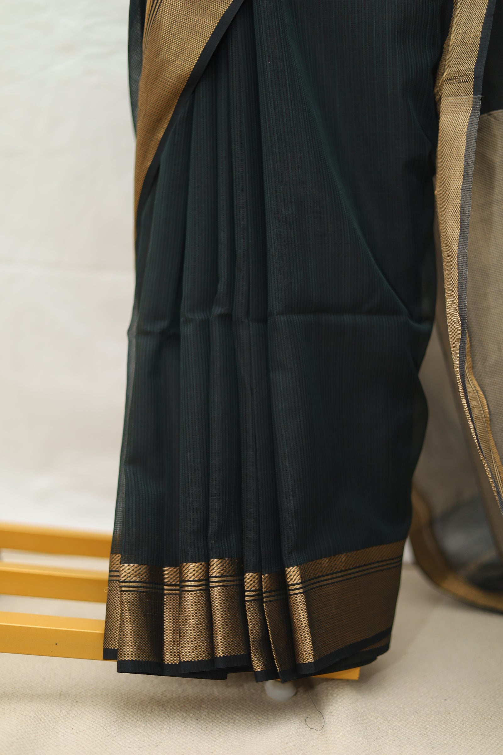 Maheshwari Selfchecks Saree with Zari Border , Saree # 44