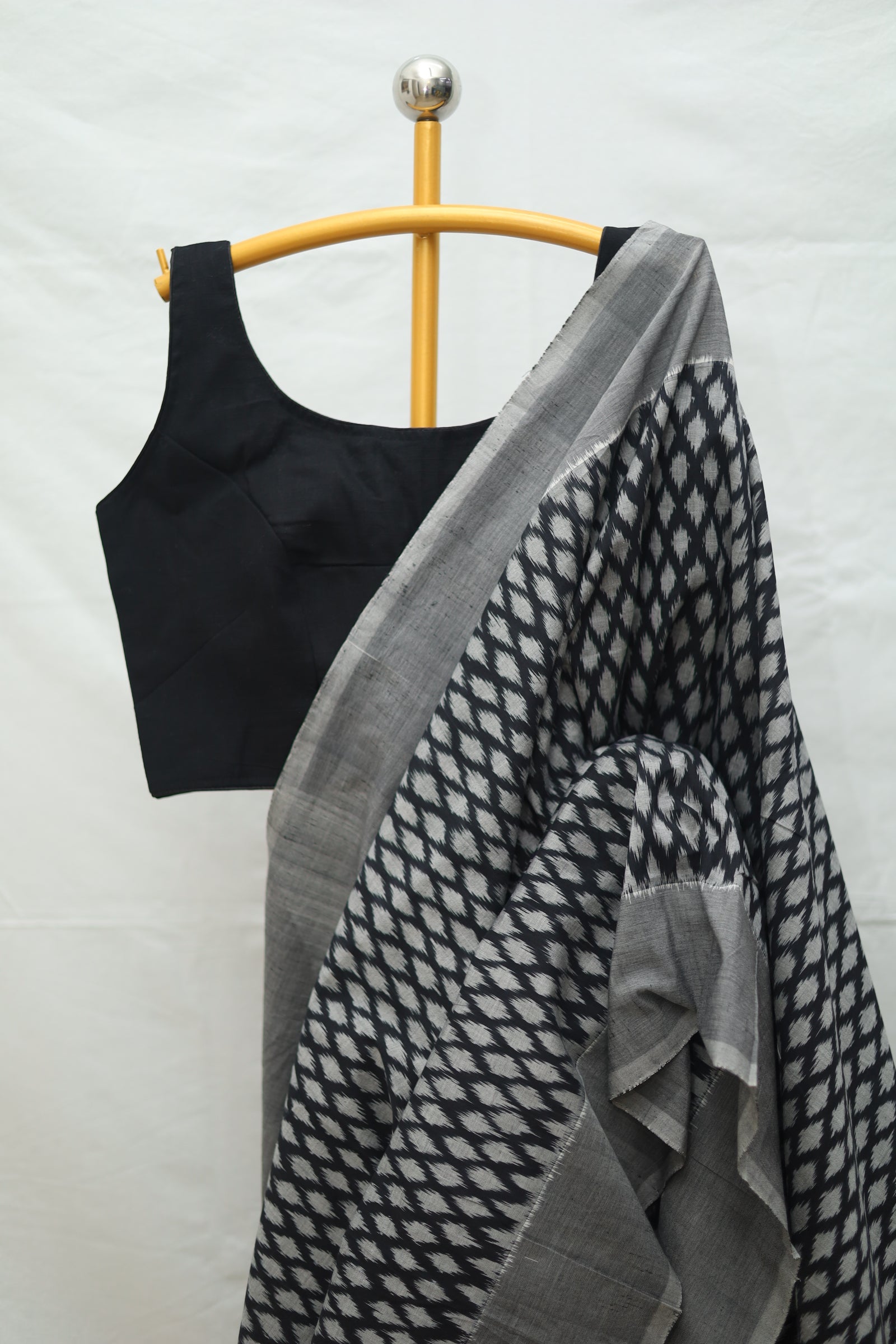 Pochampally Ikkat Saree # 48