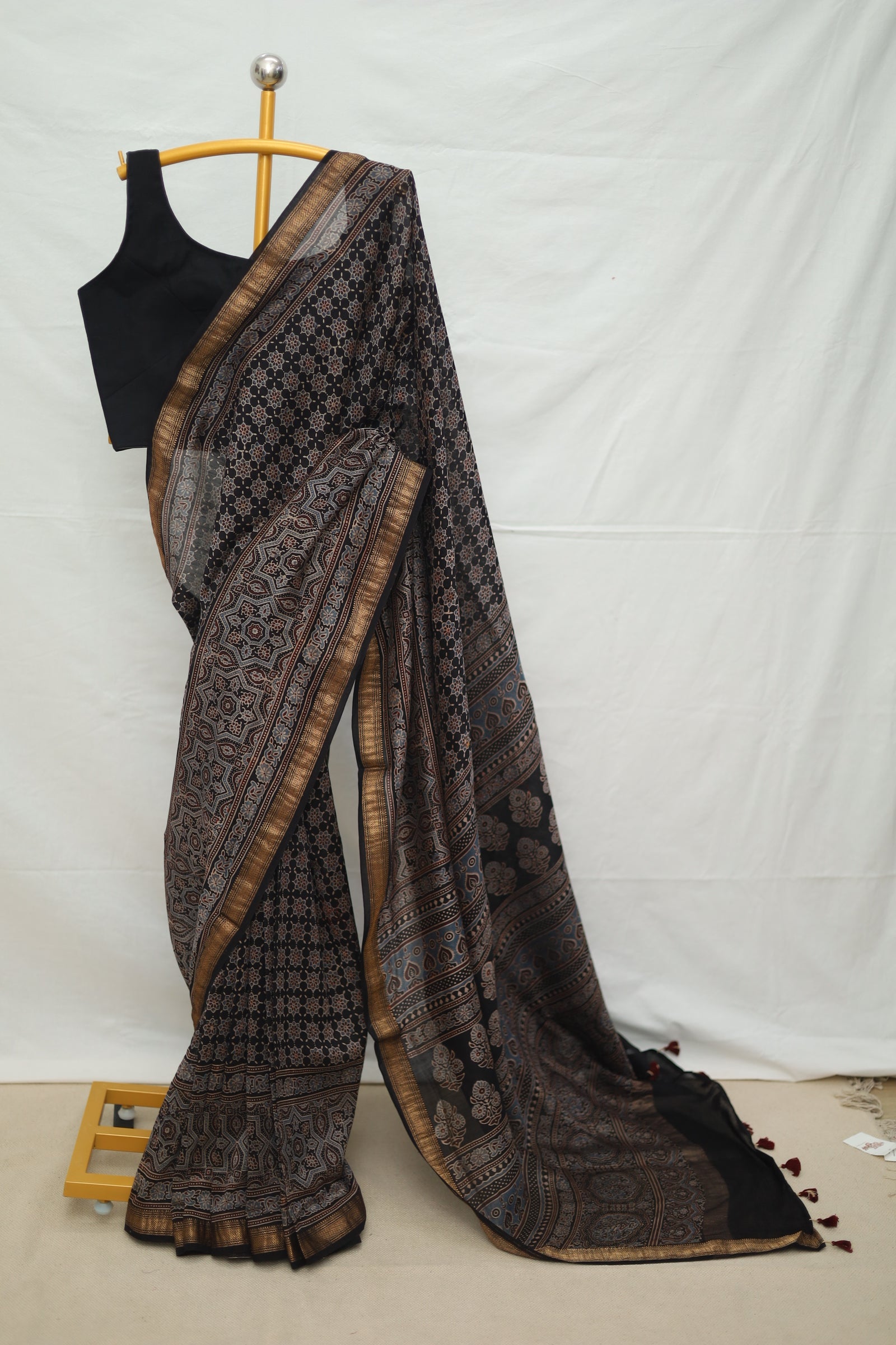 Maheshwari Ajrakh Blockprinted Saree # 49