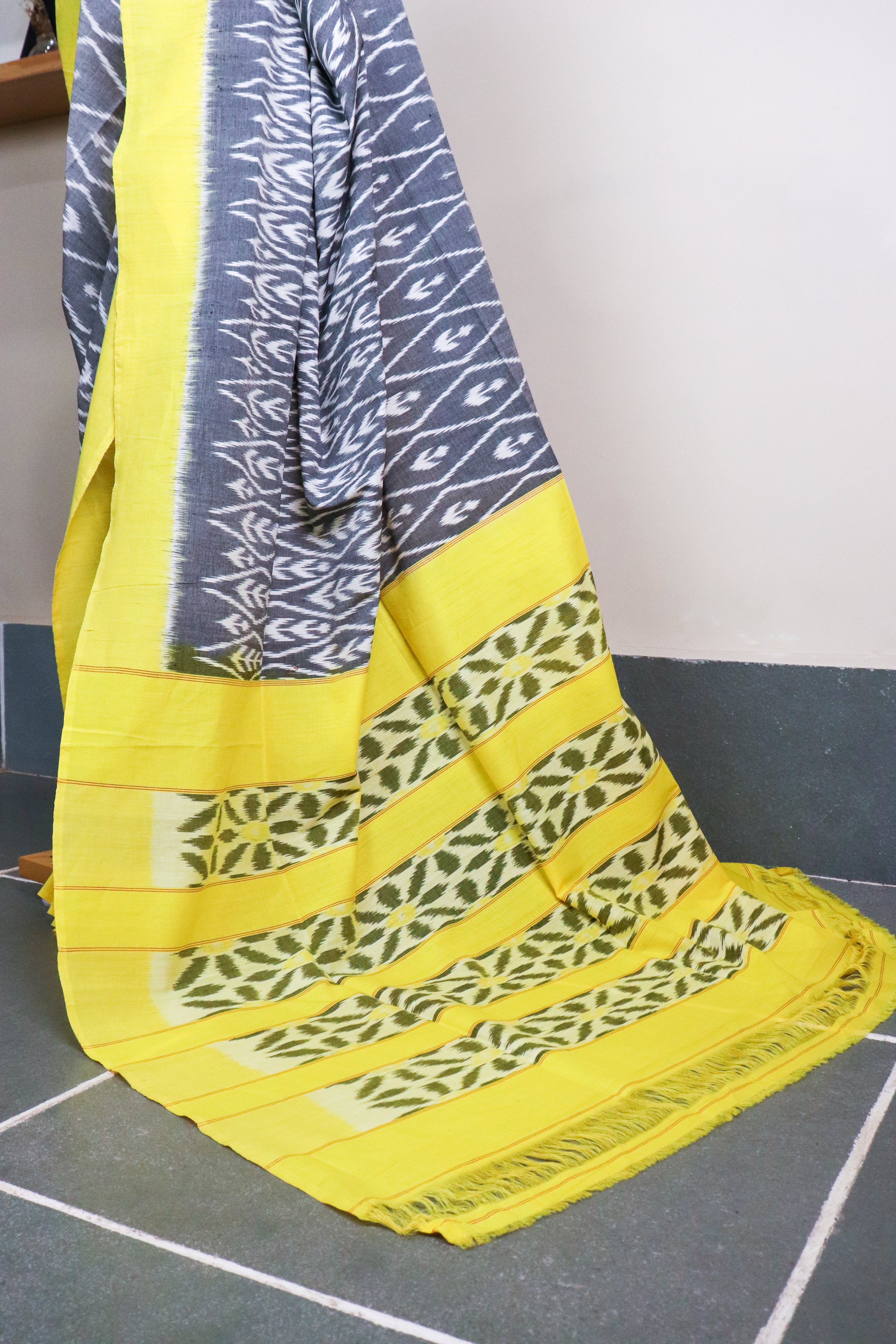 Pochampally Ikkat Saree # 58