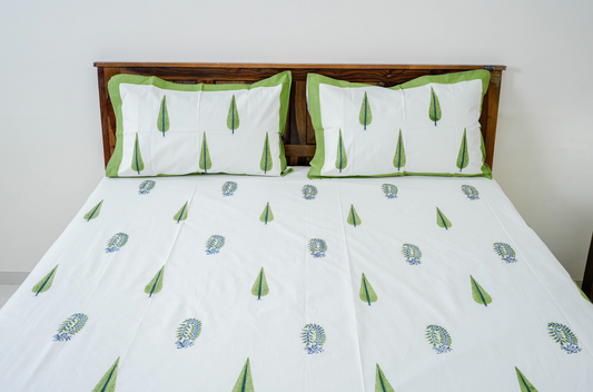 Cypress leaf and Paisely | Handblock printed Bedsheet|Double bed: Queen Size|300 TC Premium Cotton|Complementing pillow covers