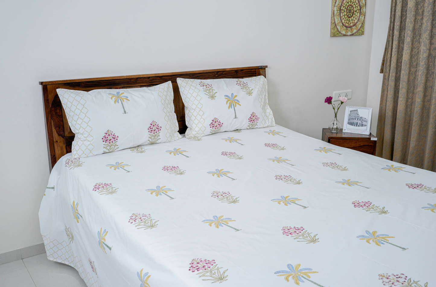 Palm and flowers|Handblock printed Bedsheet|Double bed: King Size |300 TC Premium Cotton|Reversibe pillow covers