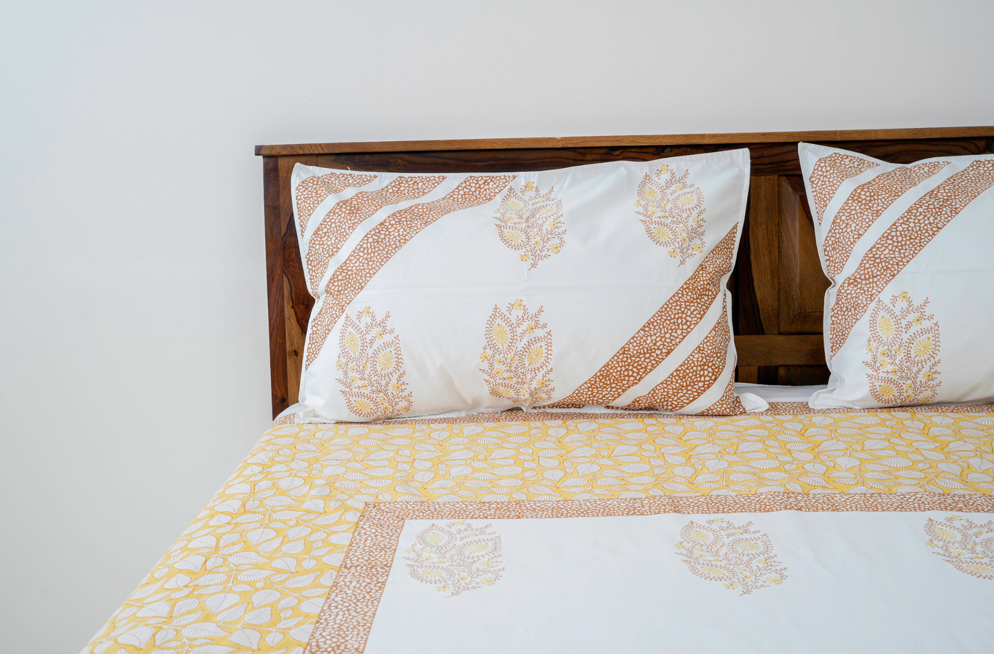 Autumn Fall  | Handblock printed Bedsheet|Double bed: King  Size |400 TC Premium Cotton| Complementing pillow covers