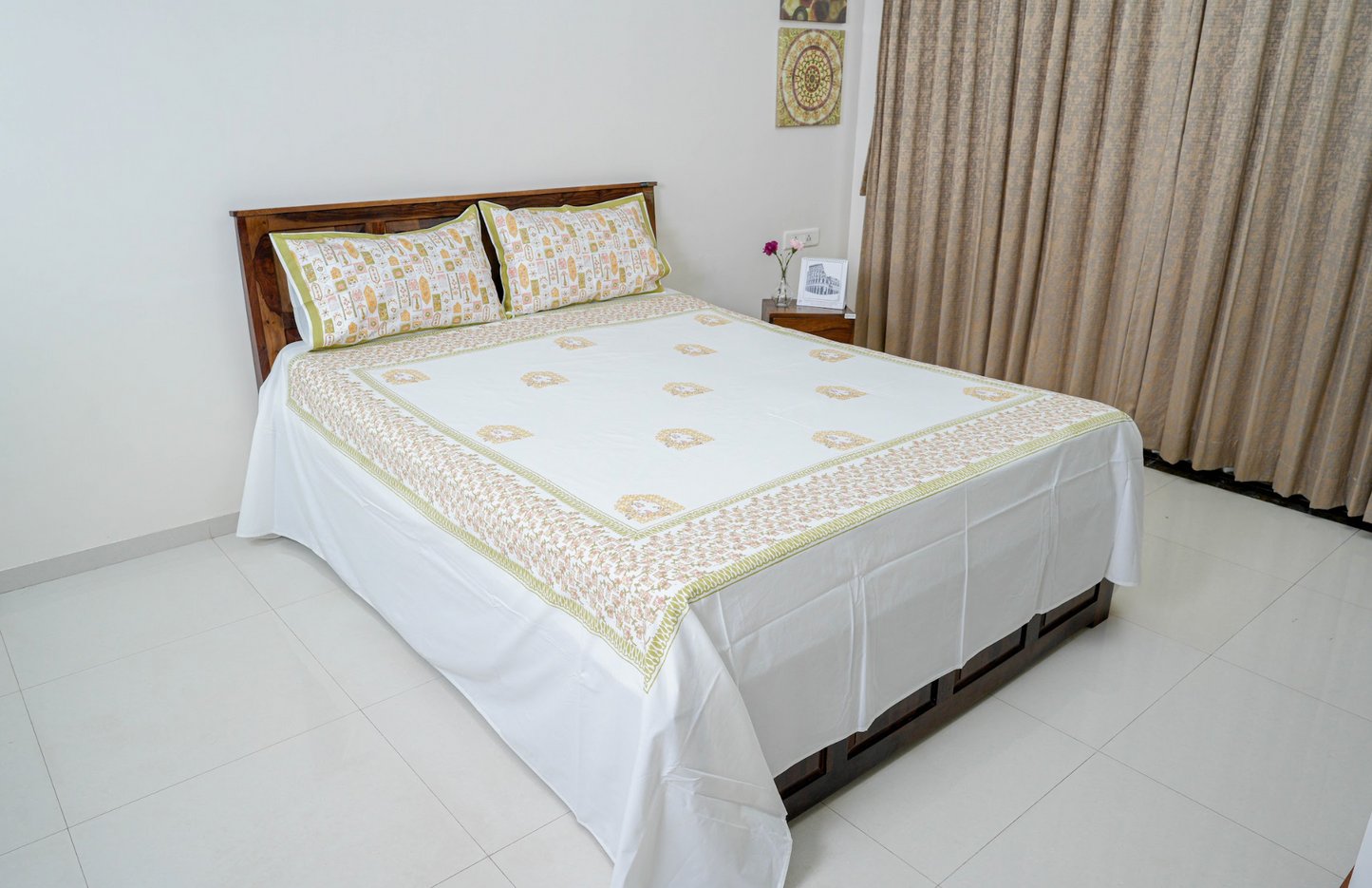 Jharoka| Handblock printed Bedsheet|Double bed: King Size |400 TC Premium Cotton| Complementing pillow covers