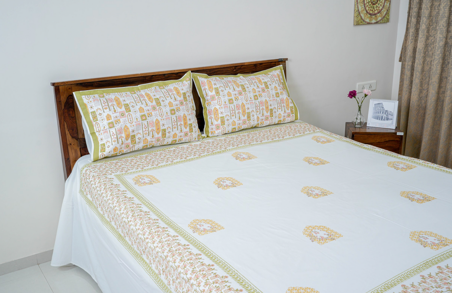 Jharoka| Handblock printed Bedsheet|Double bed: King Size |400 TC Premium Cotton| Complementing pillow covers