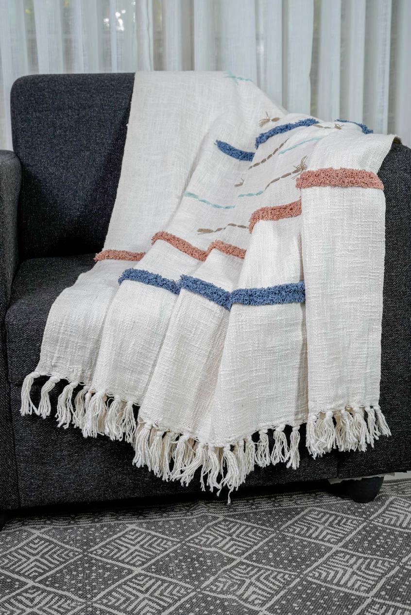 Colorful tufted Sofa throw with tassels| Cotton Yarn