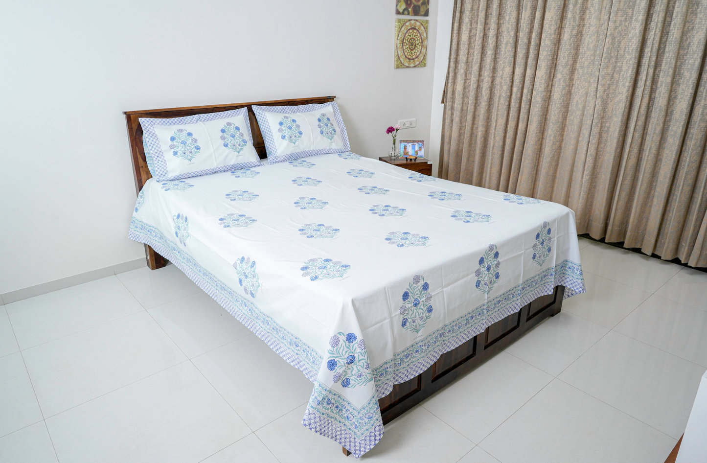 Royal Blueganza |Handblock printed Bedsheet|Double bed: Queen Size, King Size |300 TC Premium Cotton|Reversibe pillow covers