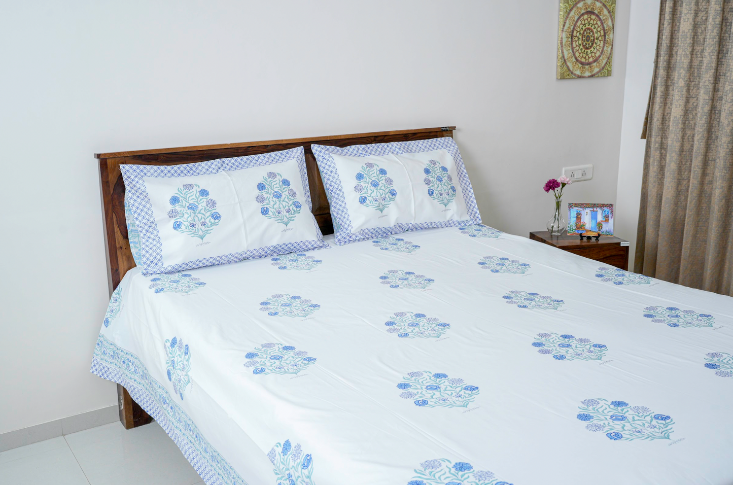 Royal Blueganza |Handblock printed Bedsheet|Double bed: Queen Size, King Size |300 TC Premium Cotton|Reversibe pillow covers