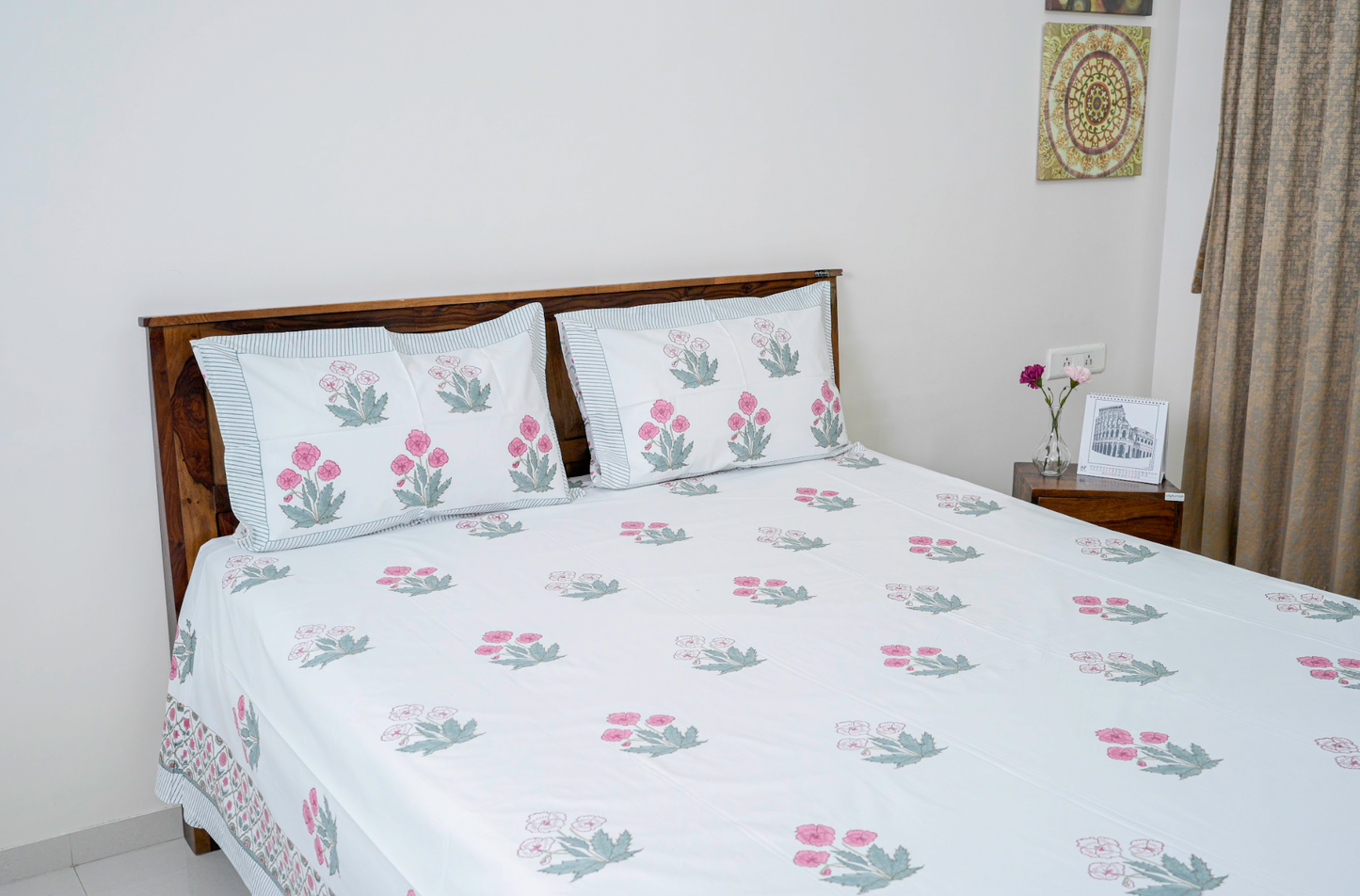 Hibiscus|Handblock printed Bedsheet|Double bed: King Size |300 TC Premium Cotton|Reversibe pillow covers