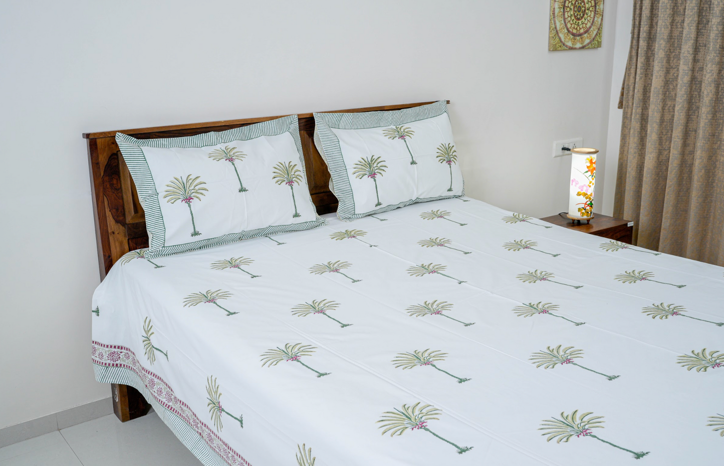 Palm tree|| Handblock printed Bedsheet|Double bed: Queen Size|300 TC Premium Cotton|Complementing pillow covers