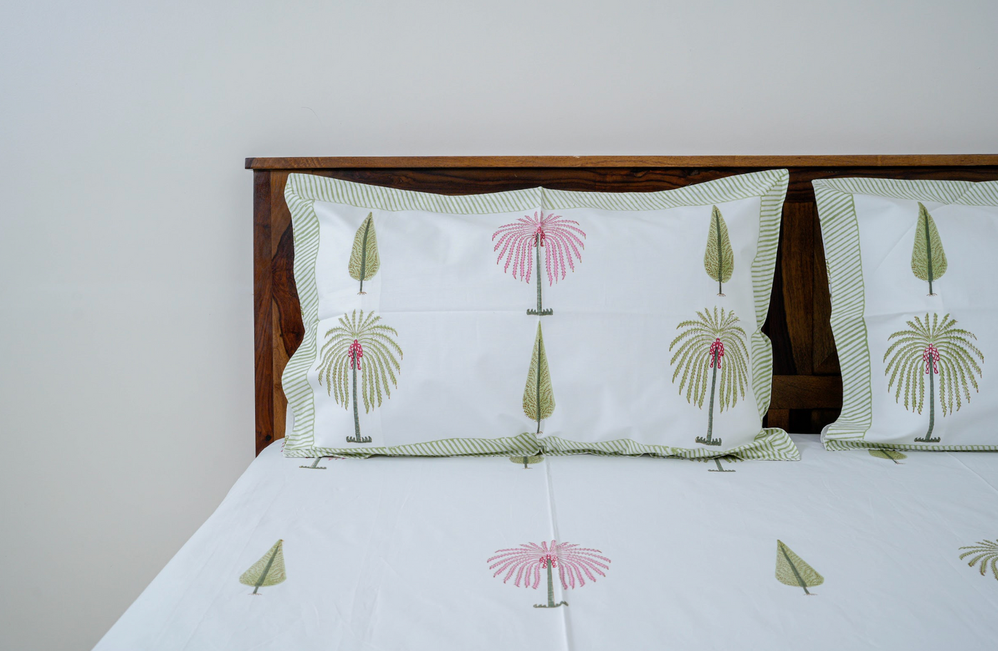 Cypress and Palm| Handblock printed Bedsheet|Double bed: Queen Size |210 TC Premium Cotton|Complementing pillow covers