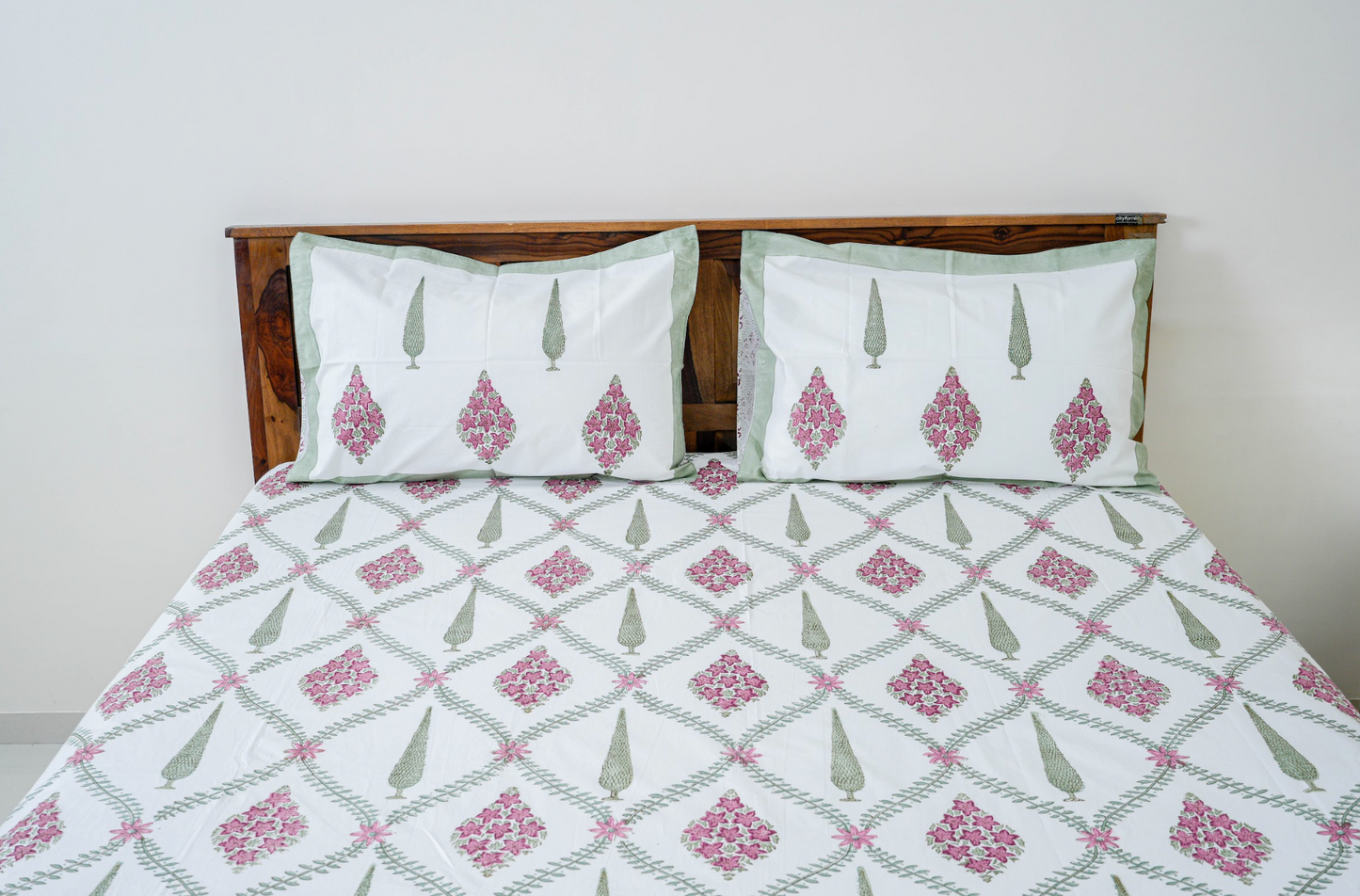 Cypress leaves and star flowers| Handblock printed Bedsheet|Double bed: Queen Size|300 TC Premium Cotton|Complementing pillow covers