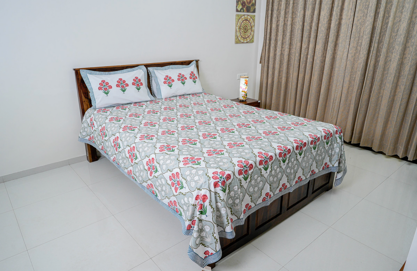 Guldasto ka jal  |Handblock printed Bedsheet|Doublebed: Queen and King Size|300 TC Premium Cotton|Complementing pillow covers