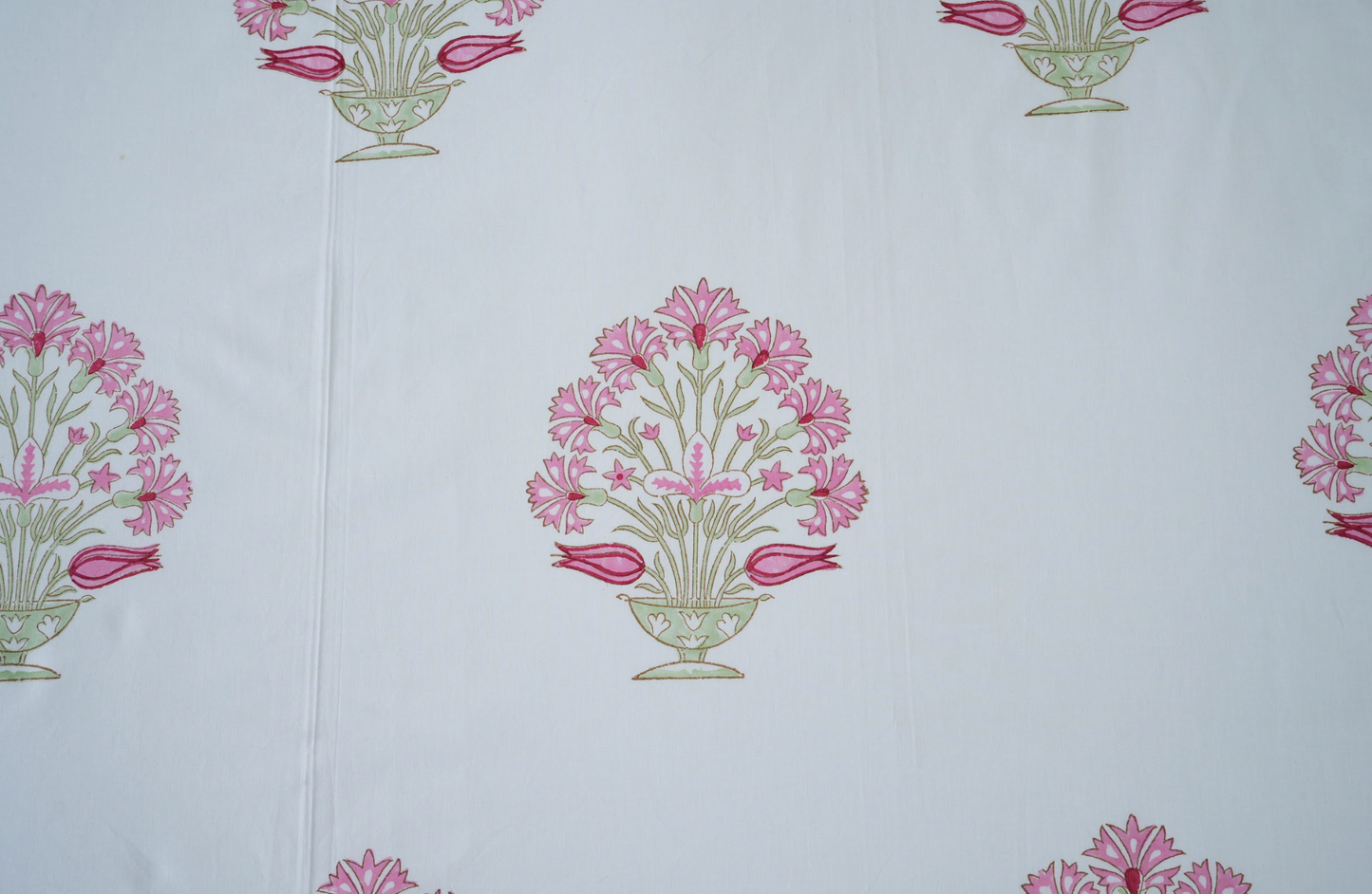 Guldasta l |Handblock printed Bedsheet|Double bed: Queen Size|300 TC Premium Cotton|Complementing pillow covers